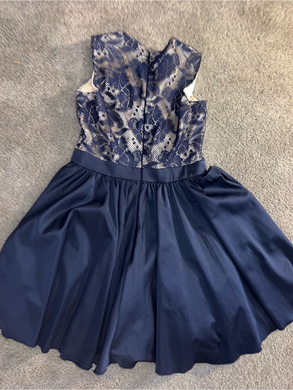 Chi Chi London Navy Floral Lace Dress with Cream Lining - Picture 5 of 5